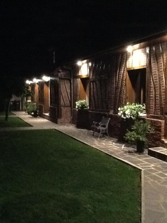 Les Chambres De Paule Thieulloy-l'Abbaye Ngoại thất bức ảnh